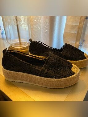 Black Crochet Espadrille Platform Slip-On Shoes Size 40